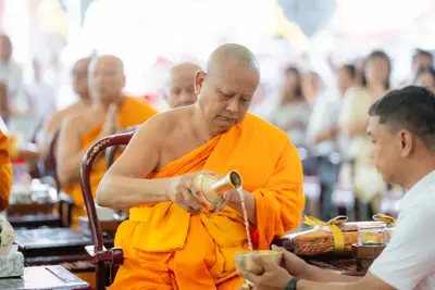 ภาพบรรยากาศพิธีทำบุญอายุวัฒนมงคล ๗๐ ปี พระสมุทรวชิรโสภณ วิ. (หลวงพ่ออิฏฐ์) วัดจุฬามณี ๑ สิงหาคม ๒๕๖๙ — ภาพที่ 176