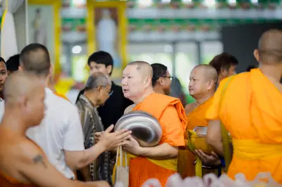 ภาพบรรยากาศพิธีทำบุญอายุวัฒนมงคล ๗๐ ปี พระสมุทรวชิรโสภณ วิ. (หลวงพ่ออิฏฐ์) วัดจุฬามณี ๑ สิงหาคม ๒๕๖๙ (ชุดที่ ๒) — ภาพที่ 15
