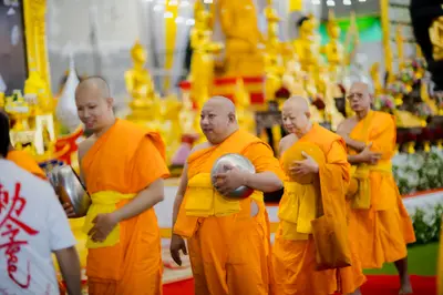ภาพบรรยากาศพิธีทำบุญอายุวัฒนมงคล ๗๐ ปี พระสมุทรวชิรโสภณ วิ. (หลวงพ่ออิฏฐ์) วัดจุฬามณี ๑ สิงหาคม ๒๕๖๙ (ชุดที่ ๒) — ภาพที่ 17