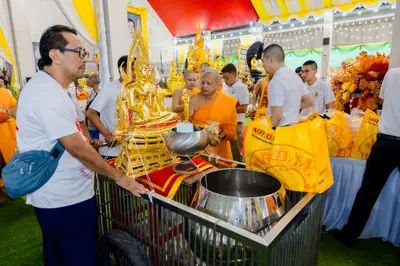 ภาพบรรยากาศพิธีทำบุญอายุวัฒนมงคล ๗๐ ปี พระสมุทรวชิรโสภณ วิ. (หลวงพ่ออิฏฐ์) วัดจุฬามณี ๑ สิงหาคม ๒๕๖๙ (ชุดที่ ๒) — ภาพที่ 20