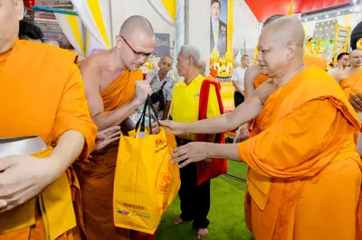 ภาพบรรยากาศพิธีทำบุญอายุวัฒนมงคล ๗๐ ปี พระสมุทรวชิรโสภณ วิ. (หลวงพ่ออิฏฐ์) วัดจุฬามณี ๑ สิงหาคม ๒๕๖๙ (ชุดที่ ๒) — ภาพที่ 26
