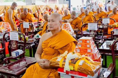 ภาพบรรยากาศพิธีทำบุญอายุวัฒนมงคล ๗๐ ปี พระสมุทรวชิรโสภณ วิ. (หลวงพ่ออิฏฐ์) วัดจุฬามณี ๑ สิงหาคม ๒๕๖๙ (ชุดที่ ๒) — ภาพที่ 95
