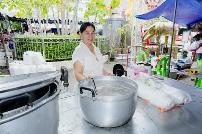 ภาพบรรยากาศพิธีทำบุญอายุวัฒนมงคล ๗๐ ปี พระสมุทรวชิรโสภณ วิ. (หลวงพ่ออิฏฐ์) วัดจุฬามณี ๑ สิงหาคม ๒๕๖๙ (ชุดที่ ๒) — ภาพที่ 119