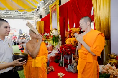 ภาพบรรยากาศพิธีทำบุญอายุวัฒนมงคล ๗๐ ปี พระสมุทรวชิรโสภณ วิ. (หลวงพ่ออิฏฐ์) วัดจุฬามณี ๑ สิงหาคม ๒๕๖๙ (ชุดที่ ๒) — ภาพที่ 141