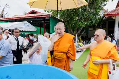 ภาพบรรยากาศพิธีทำบุญอายุวัฒนมงคล ๗๐ ปี พระสมุทรวชิรโสภณ วิ. (หลวงพ่ออิฏฐ์) วัดจุฬามณี ๑ สิงหาคม ๒๕๖๙ (ชุดที่ ๒) — ภาพที่ 145