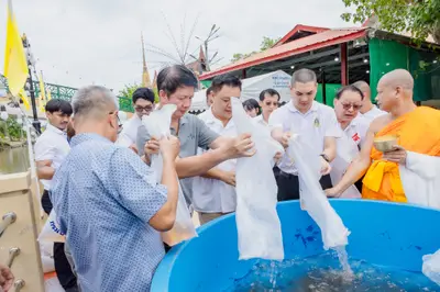 ภาพบรรยากาศพิธีทำบุญอายุวัฒนมงคล ๗๐ ปี พระสมุทรวชิรโสภณ วิ. (หลวงพ่ออิฏฐ์) วัดจุฬามณี ๑ สิงหาคม ๒๕๖๙ (ชุดที่ ๒) — ภาพที่ 152