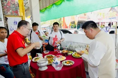 ภาพบรรยากาศพิธีทำบุญอายุวัฒนมงคล ๗๐ ปี พระสมุทรวชิรโสภณ วิ. (หลวงพ่ออิฏฐ์) วัดจุฬามณี ๑ สิงหาคม ๒๕๖๙ (ชุดที่ ๒) — ภาพที่ 162