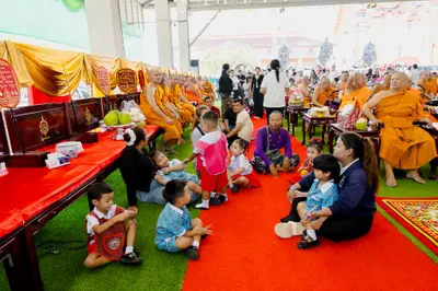 ภาพบรรยากาศพิธีทำบุญอายุวัฒนมงคล ๗๐ ปี พระสมุทรวชิรโสภณ วิ. (หลวงพ่ออิฏฐ์) วัดจุฬามณี ๑ สิงหาคม ๒๕๖๙ (ชุดที่ ๒) — ภาพที่ 165