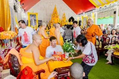 ภาพบรรยากาศพิธีทำบุญอายุวัฒนมงคล ๗๐ ปี พระสมุทรวชิรโสภณ วิ. (หลวงพ่ออิฏฐ์) วัดจุฬามณี ๑ สิงหาคม ๒๕๖๙ (ชุดที่ ๒) — ภาพที่ 179