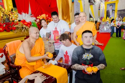 ภาพบรรยากาศพิธีทำบุญอายุวัฒนมงคล ๗๐ ปี พระสมุทรวชิรโสภณ วิ. (หลวงพ่ออิฏฐ์) วัดจุฬามณี ๑ สิงหาคม ๒๕๖๙ (ชุดที่ ๒) — ภาพที่ 187