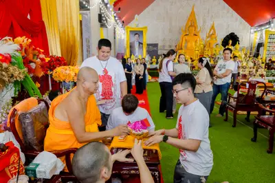 ภาพบรรยากาศพิธีทำบุญอายุวัฒนมงคล ๗๐ ปี พระสมุทรวชิรโสภณ วิ. (หลวงพ่ออิฏฐ์) วัดจุฬามณี ๑ สิงหาคม ๒๕๖๙ (ชุดที่ ๒) — ภาพที่ 192