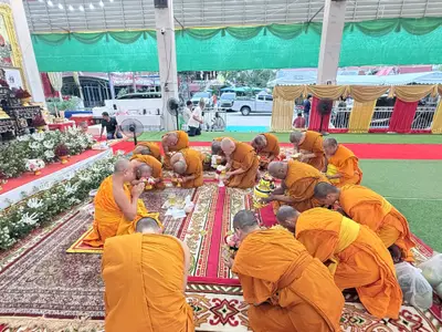 ประมวลภาพคณะสงฆ์และคณะศิษยานุศิษย์ทำสามีจิกรรมในช่วงเทศกาลเข้าพรรษา ๒๕๖๙ วัดจุฬามณี