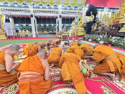 ประมวลภาพคณะสงฆ์และคณะศิษยานุศิษย์ทำสามีจิกรรมในช่วงเทศกาลเข้าพรรษา ๒๕๖๙ วัดจุฬามณี