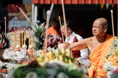 ประมวลภาพพิธีเททองหล่อชนวนมวลสารเหรียญ ๒ พระอุปัชฌาย์ รุ่นไตรมาส ๖๗ และเหรียญเจริญยศ ๑๖๘ วัดจุฬามณี ปี ๒๕๖๗