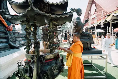 ประมวลภาพพิธีเททองหล่อชนวนมวลสารเหรียญ ๒ พระอุปัชฌาย์ รุ่นไตรมาส ๖๗ และเหรียญเจริญยศ ๑๖๘ วัดจุฬามณี ปี ๒๕๖๗