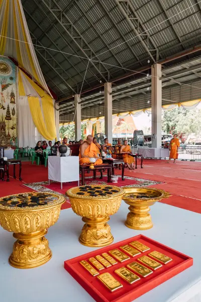 ประมวลภาพพิธีเททองหล่อชนวนมวลสารเหรียญ ๒ พระอุปัชฌาย์ รุ่นไตรมาส ๖๗ และเหรียญเจริญยศ ๑๖๘ วัดจุฬามณี ปี ๒๕๖๗