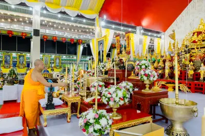 ภาพบรรยากาศพิธีบูชาครู-ครอบครูบูรพาจารย์ วัดจุฬามณี วันพุธที่ ๑๙ สิงหาคม ๒๕๖๙ — ภาพที่ 24