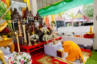 ภาพบรรยากาศพิธีบูชาครู-ครอบครูบูรพาจารย์ วัดจุฬามณี วันพุธที่ ๑๙ สิงหาคม ๒๕๖๙ — ภาพที่ 29