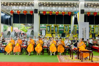 ภาพบรรยากาศพิธีบูชาครู-ครอบครูบูรพาจารย์ วัดจุฬามณี วันพุธที่ ๑๙ สิงหาคม ๒๕๖๙ — ภาพที่ 40