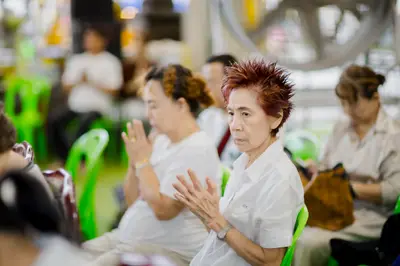 ภาพบรรยากาศพิธีบูชาครู-ครอบครูบูรพาจารย์ วัดจุฬามณี วันพุธที่ ๑๙ สิงหาคม ๒๕๖๙ — ภาพที่ 48