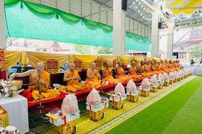 ภาพบรรยากาศพิธีบูชาครู-ครอบครูบูรพาจารย์ วัดจุฬามณี วันพุธที่ ๑๙ สิงหาคม ๒๕๖๙ — ภาพที่ 56