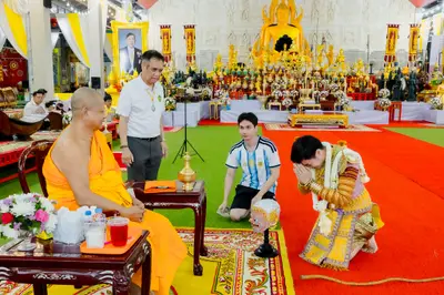 ภาพบรรยากาศพิธีบูชาครู-ครอบครูบูรพาจารย์ วัดจุฬามณี วันพุธที่ ๑๙ สิงหาคม ๒๕๖๙ — ภาพที่ 61
