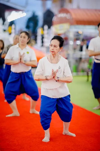 ภาพบรรยากาศพิธีบูชาครู-ครอบครูบูรพาจารย์ วัดจุฬามณี วันพุธที่ ๑๙ สิงหาคม ๒๕๖๙ — ภาพที่ 73