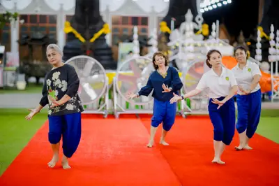 ภาพบรรยากาศพิธีบูชาครู-ครอบครูบูรพาจารย์ วัดจุฬามณี วันพุธที่ ๑๙ สิงหาคม ๒๕๖๙ — ภาพที่ 95
