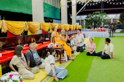 ภาพบรรยากาศพิธีบูชาครู-ครอบครูบูรพาจารย์ วัดจุฬามณี วันพุธที่ ๑๙ สิงหาคม ๒๕๖๙ — ภาพที่ 96