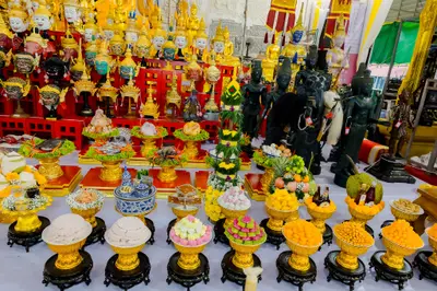 ภาพบรรยากาศพิธีบูชาครู-ครอบครูบูรพาจารย์ วัดจุฬามณี วันพฤหัสบดีที่ ๒๐ สิงหาคม ๒๕๖๙ — ภาพที่ 1