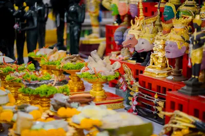 ภาพบรรยากาศพิธีบูชาครู-ครอบครูบูรพาจารย์ วัดจุฬามณี วันพฤหัสบดีที่ ๒๐ สิงหาคม ๒๕๖๙ — ภาพที่ 5