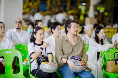 ภาพบรรยากาศพิธีบูชาครู-ครอบครูบูรพาจารย์ วัดจุฬามณี วันพฤหัสบดีที่ ๒๐ สิงหาคม ๒๕๖๙ — ภาพที่ 37