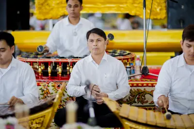 ภาพบรรยากาศพิธีบูชาครู-ครอบครูบูรพาจารย์ วัดจุฬามณี วันพฤหัสบดีที่ ๒๐ สิงหาคม ๒๕๖๙ — ภาพที่ 41