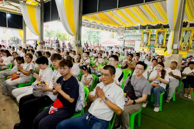 ภาพบรรยากาศพิธีบูชาครู-ครอบครูบูรพาจารย์ วัดจุฬามณี วันพฤหัสบดีที่ ๒๐ สิงหาคม ๒๕๖๙ — ภาพที่ 70