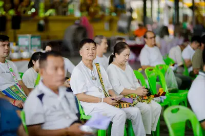 ภาพบรรยากาศพิธีบูชาครู-ครอบครูบูรพาจารย์ วัดจุฬามณี วันพฤหัสบดีที่ ๒๐ สิงหาคม ๒๕๖๙ — ภาพที่ 90