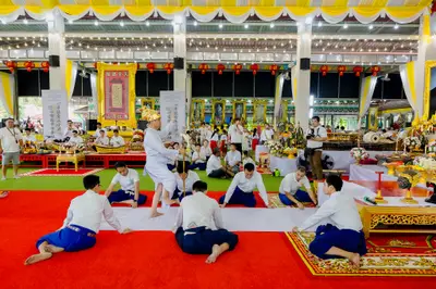 ภาพบรรยากาศพิธีบูชาครู-ครอบครูบูรพาจารย์ วัดจุฬามณี วันพฤหัสบดีที่ ๒๐ สิงหาคม ๒๕๖๙ — ภาพที่ 120