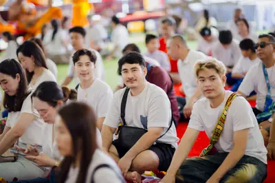 ภาพบรรยากาศพิธีบูชาครู-ครอบครูบูรพาจารย์ วัดจุฬามณี วันพฤหัสบดีที่ ๒๐ สิงหาคม ๒๕๖๙ — ภาพที่ 165