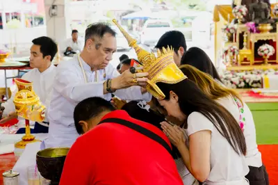 ภาพบรรยากาศพิธีบูชาครู-ครอบครูบูรพาจารย์ วัดจุฬามณี วันพฤหัสบดีที่ ๒๐ สิงหาคม ๒๕๖๙ — ภาพที่ 167