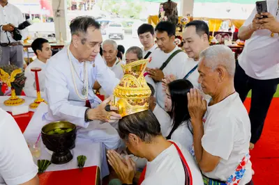 ภาพบรรยากาศพิธีบูชาครู-ครอบครูบูรพาจารย์ วัดจุฬามณี วันพฤหัสบดีที่ ๒๐ สิงหาคม ๒๕๖๙ — ภาพที่ 181