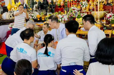 ภาพบรรยากาศพิธีบูชาครู-ครอบครูบูรพาจารย์ วัดจุฬามณี วันพฤหัสบดีที่ ๒๐ สิงหาคม ๒๕๖๙ — ภาพที่ 204