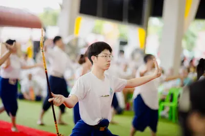 ภาพบรรยากาศพิธีบูชาครู-ครอบครูบูรพาจารย์ วัดจุฬามณี วันพฤหัสบดีที่ ๒๐ สิงหาคม ๒๕๖๙ — ภาพที่ 227