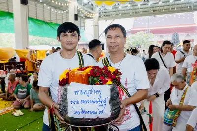 ภาพบรรยากาศพิธีบูชาครู-ครอบครูบูรพาจารย์ วัดจุฬามณี วันพฤหัสบดีที่ ๒๐ สิงหาคม ๒๕๖๙ — ภาพที่ 256