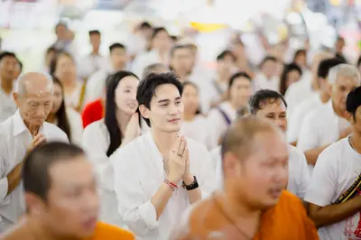 ภาพบรรยากาศพิธีบูชาครู-ครอบครูบูรพาจารย์ วัดจุฬามณี วันพฤหัสบดีที่ ๒๐ สิงหาคม ๒๕๖๙ — ภาพที่ 268