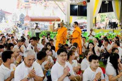 ภาพบรรยากาศพิธีบูชาครู-ครอบครูบูรพาจารย์ วัดจุฬามณี วันพฤหัสบดีที่ ๒๐ สิงหาคม ๒๕๖๙ — ภาพที่ 288