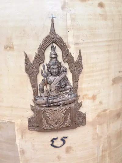 การจัดสร้างระฆังสำริด ๔ เทพ วัดจุฬามณี — หุ่นต้นแบบองค์ระฆังและลวดลายประดับ (ภาพที่ 21)