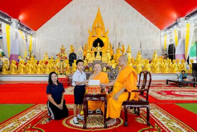 พิธีมอบทุนการศึกษาสงเคราะห์นักเรียน ๑๐๐ ทุน และถุงยังชีพ ๕๐ ถุง ณ ศาลาพระพุทธชินราช วัดจุฬามณี ๓๐ กันยายน ๒๕๖๙