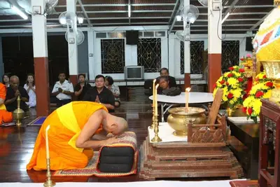 ประมวลภาพการสวดพระอภิธรรมพระบรมศพ พระบาทสมเด็จพระเจ้าอยู่หัวในพระบรมโกศ ณ วัดจุฬามณี ปี ๒๕๕๙