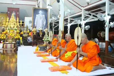 ประมวลภาพการสวดพระอภิธรรมพระบรมศพ พระบาทสมเด็จพระเจ้าอยู่หัวในพระบรมโกศ ณ วัดจุฬามณี ปี ๒๕๕๙