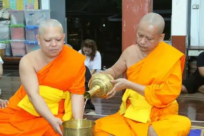 ประมวลภาพการสวดพระอภิธรรมพระบรมศพ พระบาทสมเด็จพระเจ้าอยู่หัวในพระบรมโกศ ณ วัดจุฬามณี ปี ๒๕๕๙