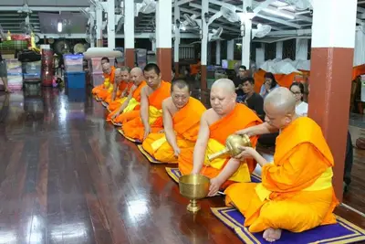 ประมวลภาพการสวดพระอภิธรรมพระบรมศพ พระบาทสมเด็จพระเจ้าอยู่หัวในพระบรมโกศ ณ วัดจุฬามณี ปี ๒๕๕๙